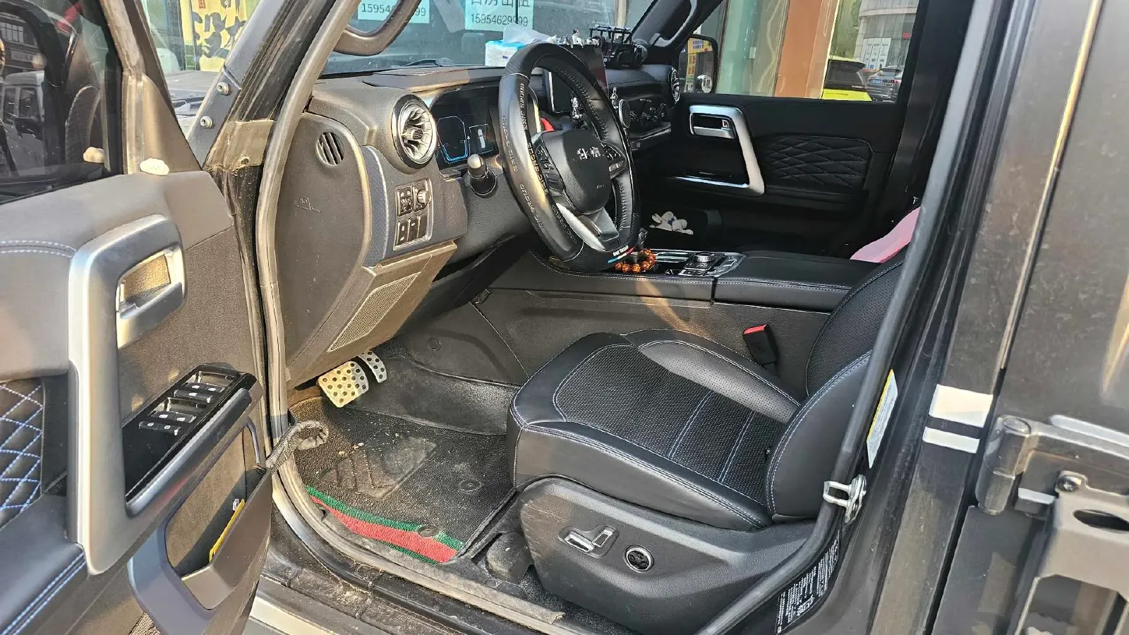 2021 Beijing BJ40 2.0T 163HP L4 8AT,autocango,china used car exporter,china ev exporter,chinese used car exporter,chinese used ev exporter