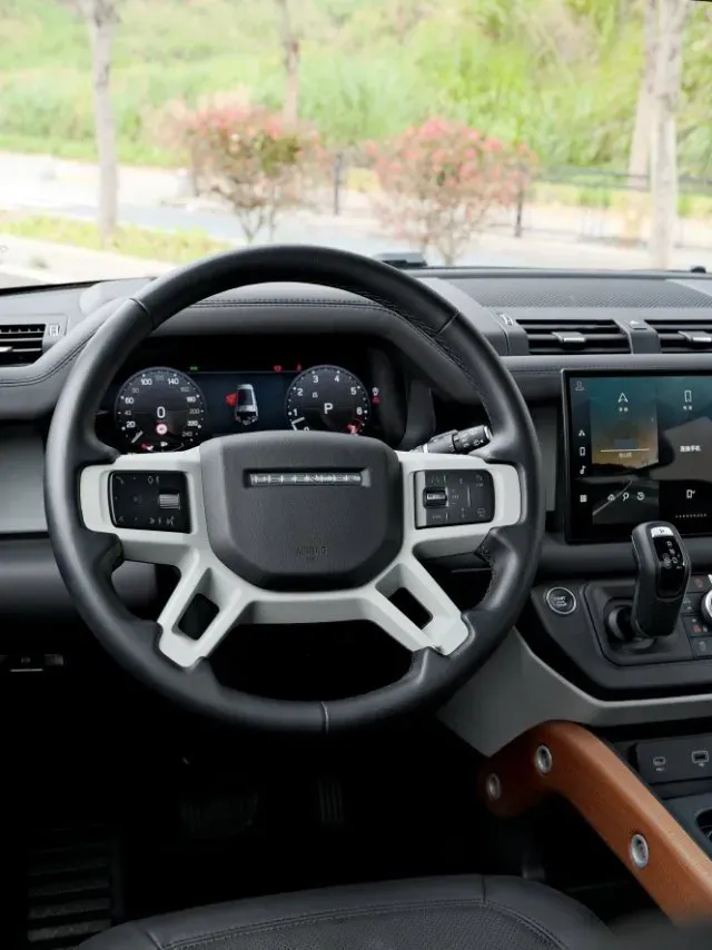 2023 Land Rover Defender 3.0T 400HP L6 8AT,autocango,china used car exporter,china ev exporter,chinese used car exporter,chinese used ev exporter