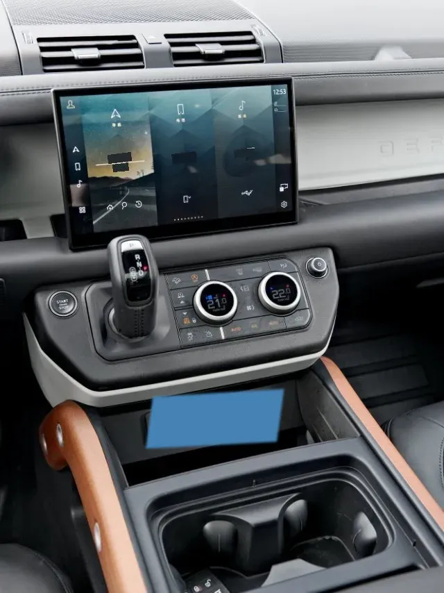 2023 Land Rover Defender 3.0T 400HP L6 8AT,autocango,china used car exporter,china ev exporter,chinese used car exporter,chinese used ev exporter