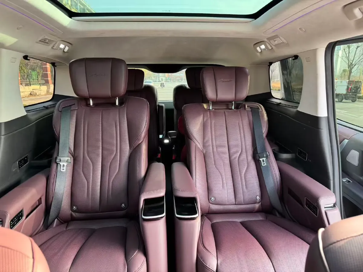 2023 Buick Century 2.0T 237HP L4 9AT,autocango,china used car exporter,china ev exporter,chinese used car exporter,chinese used ev exporter