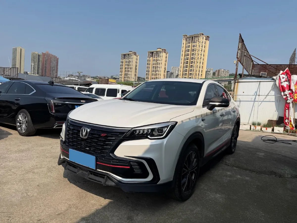 2021 ChangAn CS85 Coupe 1.5T 178HP L4 7DCT,autocango,china used car exporter,china ev exporter,chinese used car exporter,chinese used ev exporter