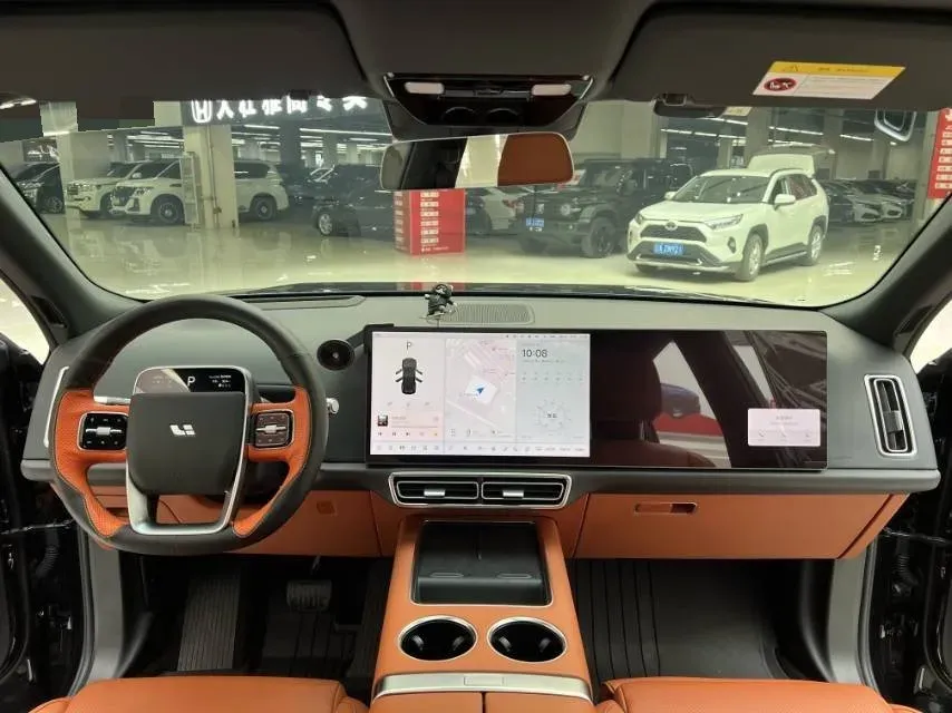 2023 Li L8 Range Extended 154HP REEV 40.9KWH,autocango,china used car exporter,china ev exporter,chinese used car exporter,chinese used ev exporter