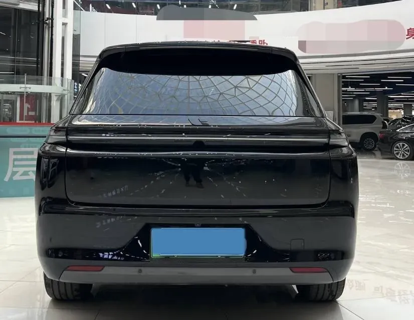 2023 Li L8 Range Extended 154HP REEV 40.9KWH,autocango,china used car exporter,china ev exporter,chinese used car exporter,chinese used ev exporter
