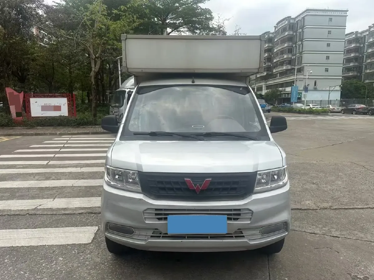 2019 WuLing RongGuang New Truck 1.5L 107HP L4 5MT,autocango,china used car exporter,china ev exporter,chinese used car exporter,chinese used ev exporter