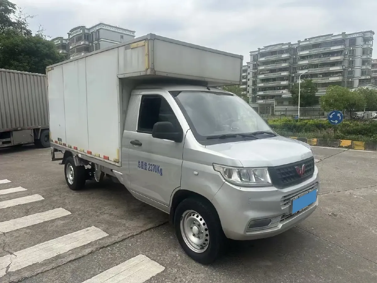 2019 WuLing RongGuang New Truck 1.5L 107HP L4 5MT,autocango,china used car exporter,china ev exporter,chinese used car exporter,chinese used ev exporter
