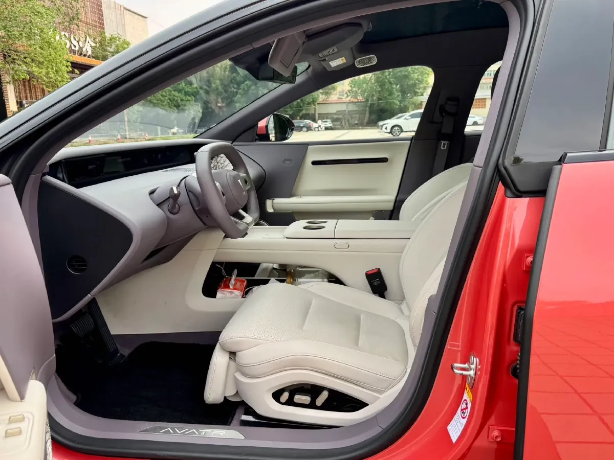 2025 Avatr 06 REEV 156HP REEV,autocango,china used car exporter,china ev exporter,chinese used car exporter,chinese used ev exporter