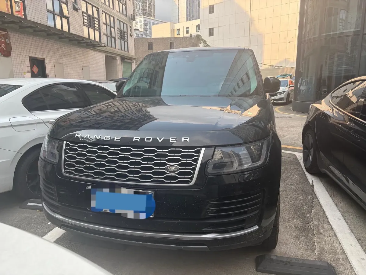 2021 Land Rover Range Rover 3.0T 400HP L6 8AT,autocango,china used car exporter,china ev exporter,chinese used car exporter,chinese used ev exporter