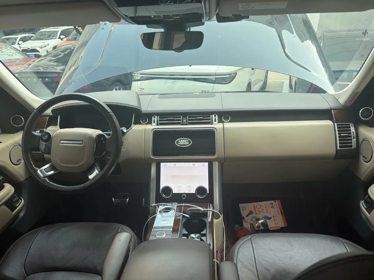 2021 Land Rover Range Rover 3.0T 400HP L6 8AT,autocango,china used car exporter,china ev exporter,chinese used car exporter,chinese used ev exporter