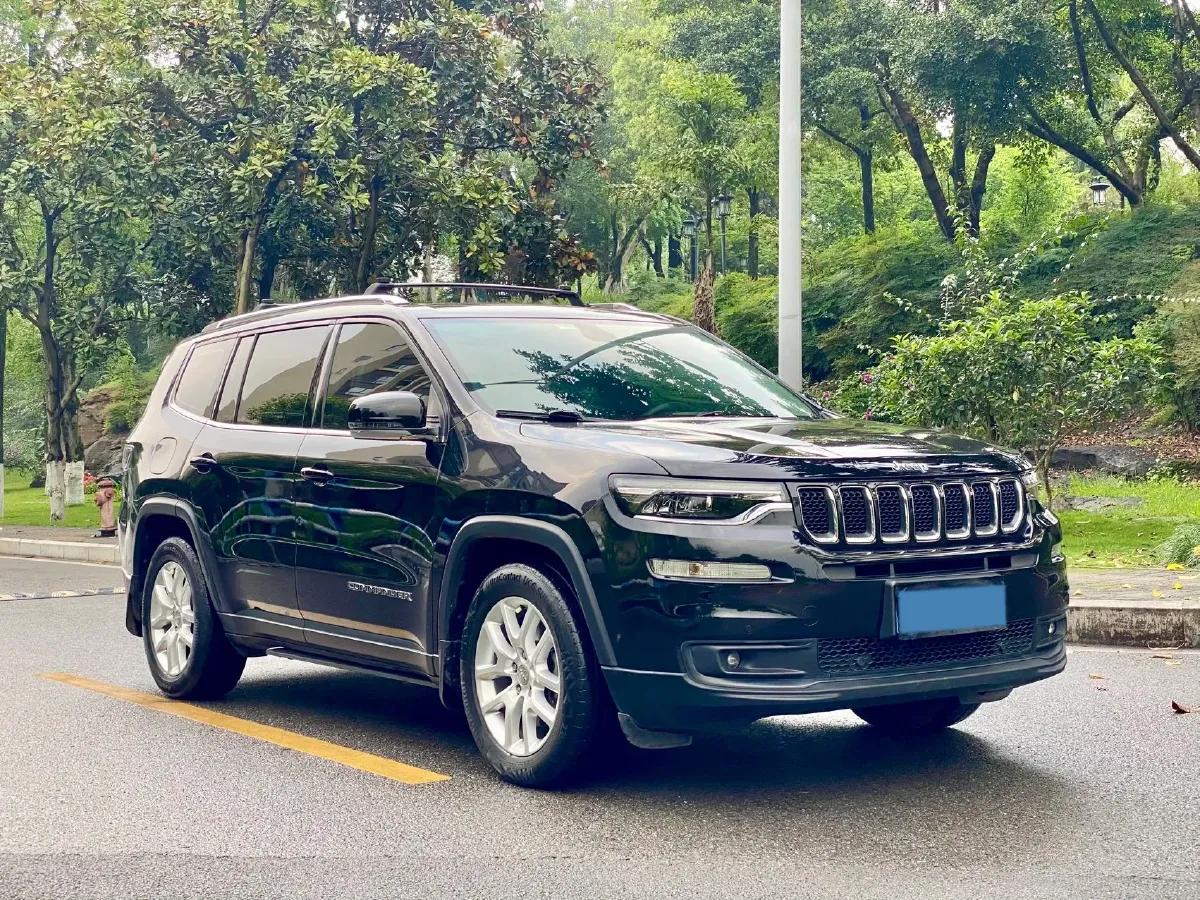2018 Jeep Commander 2.0T 234HP L4 9AT,autocango,china used car exporter,china ev exporter,chinese used car exporter,chinese used ev exporter