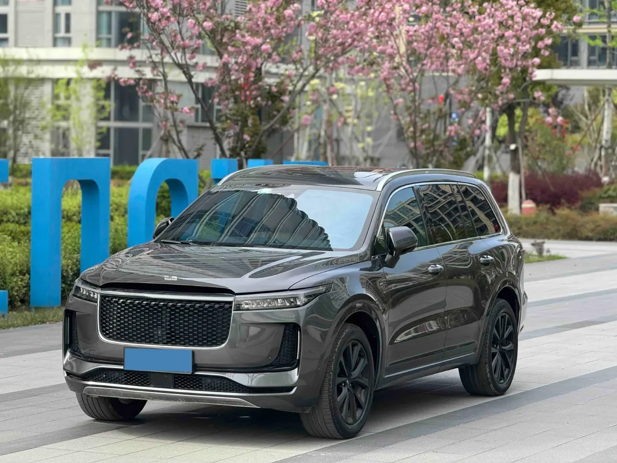 2021 Li ONE Range Extended 131HP REEV 40.5KWH,autocango,china used car exporter,china ev exporter,chinese used car exporter,chinese used ev exporter