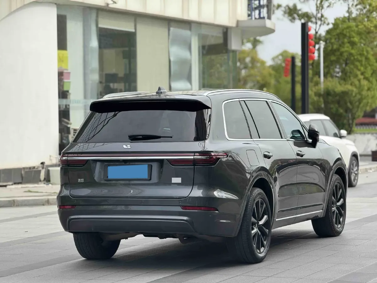 2021 Li ONE Range Extended 131HP REEV 40.5KWH,autocango,china used car exporter,china ev exporter,chinese used car exporter,chinese used ev exporter