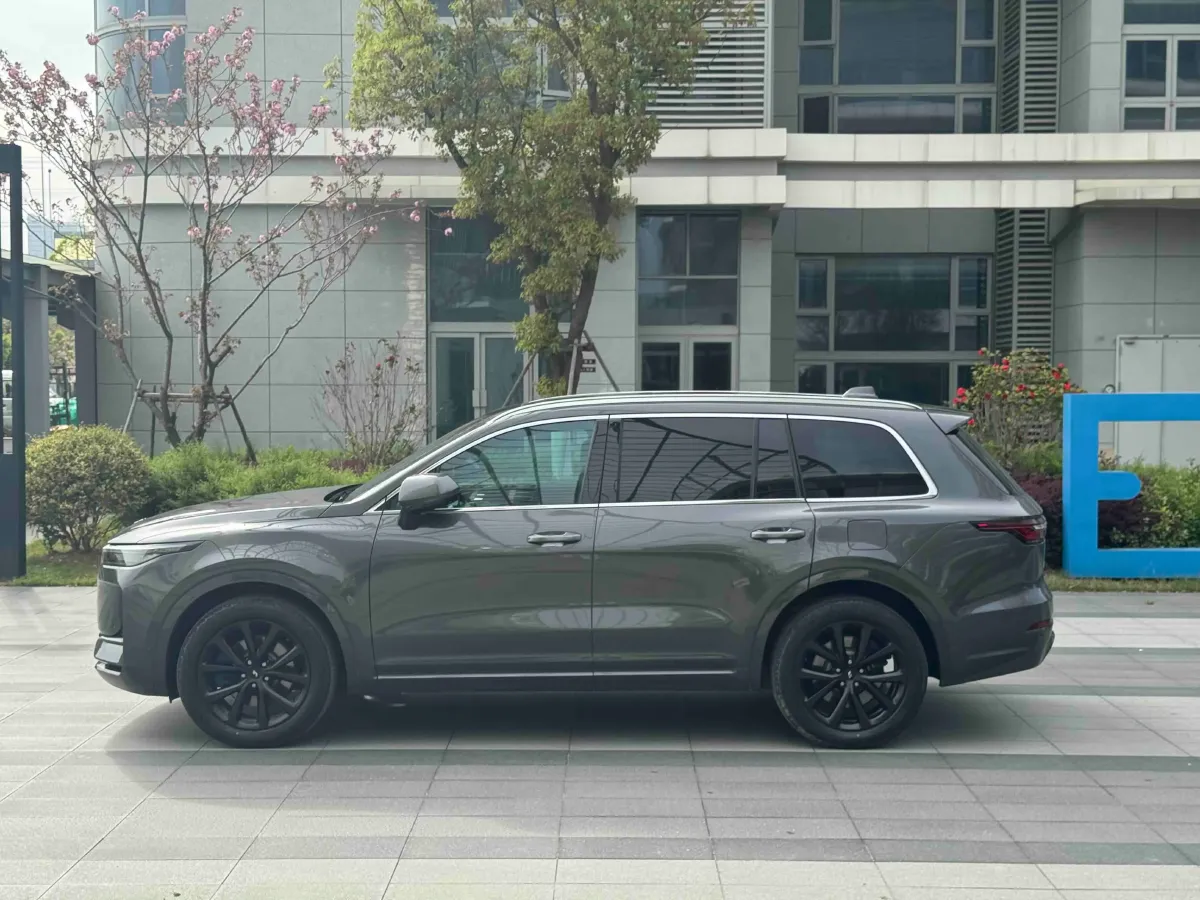 2021 Li ONE Range Extended 131HP REEV 40.5KWH,autocango,china used car exporter,china ev exporter,chinese used car exporter,chinese used ev exporter