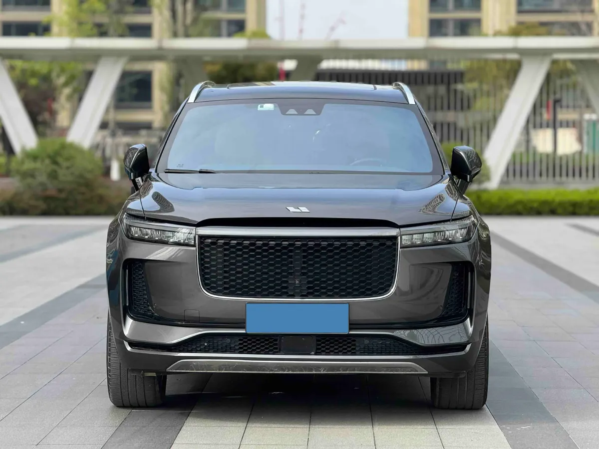 2021 Li ONE Range Extended 131HP REEV 40.5KWH,autocango,china used car exporter,china ev exporter,chinese used car exporter,chinese used ev exporter