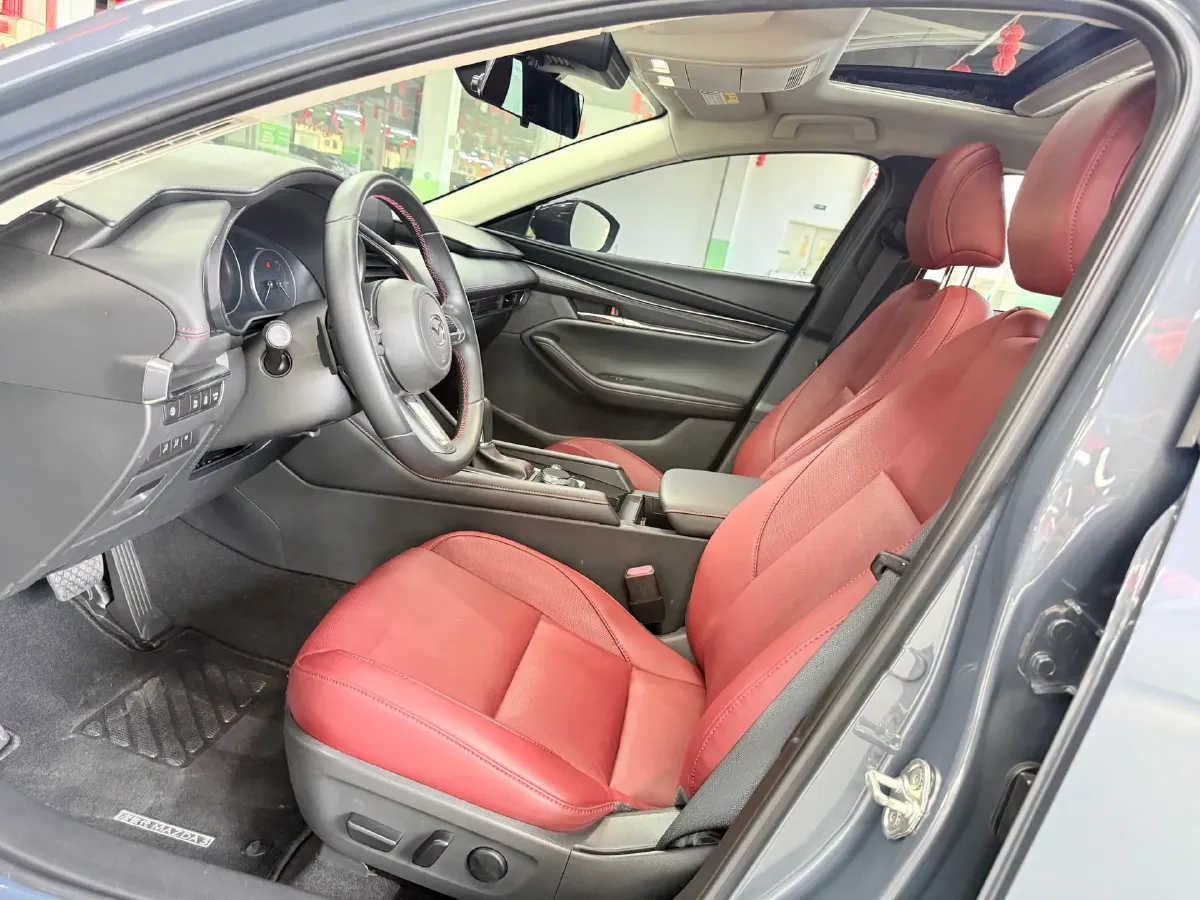 2022 Mazda 3 Axela 2.0L 158HP L4 6AT,autocango,china used car exporter,china ev exporter,chinese used car exporter,chinese used ev exporter