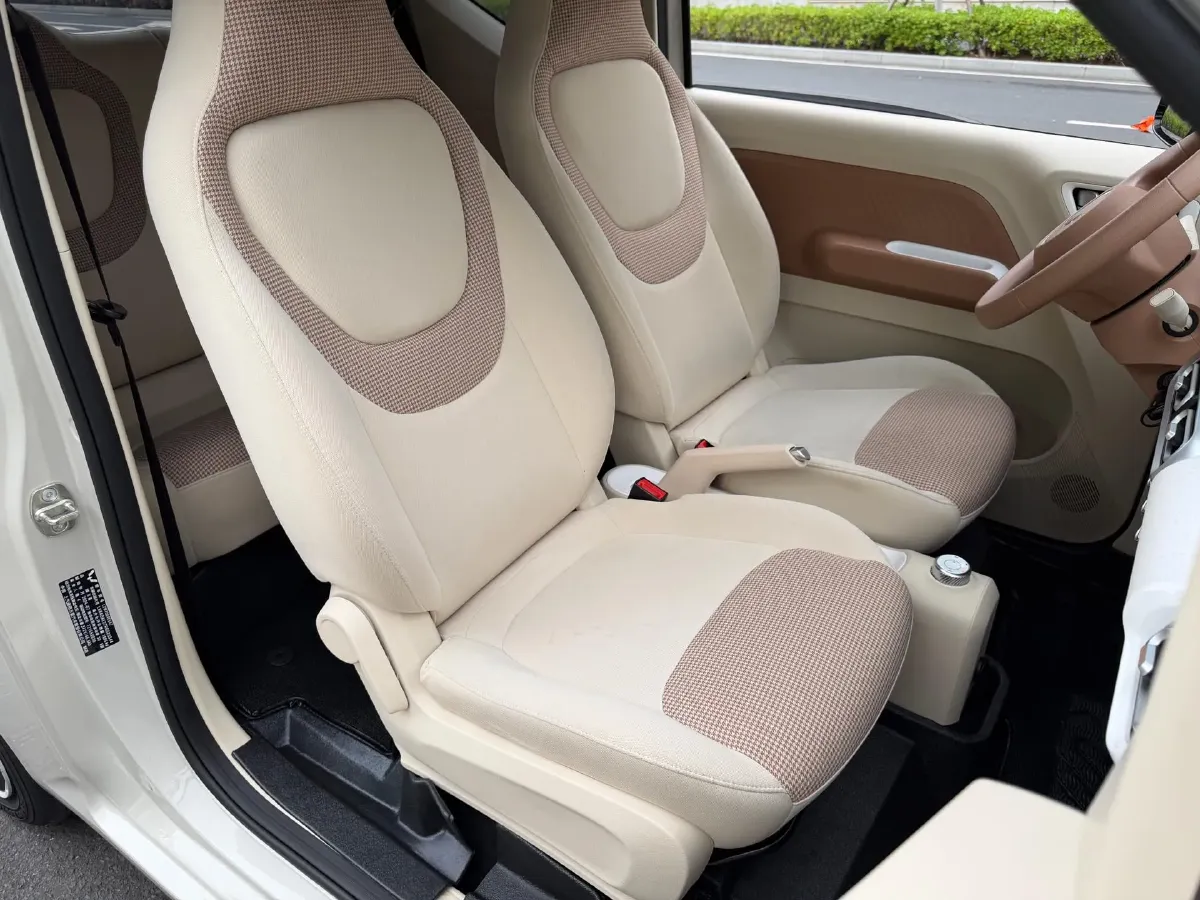 2024 WuLing HongGuang MINI EV BEV 17.3KWH,autocango,china used car exporter,china ev exporter,chinese used car exporter,chinese used ev exporter