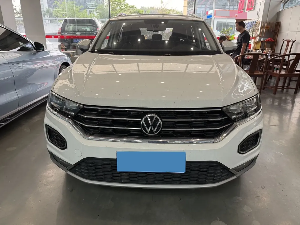 2020 Volkswagen T-Roc 1.4T 150HP L4 7DCT,autocango,china used car exporter,china ev exporter,chinese used car exporter,chinese used ev exporter