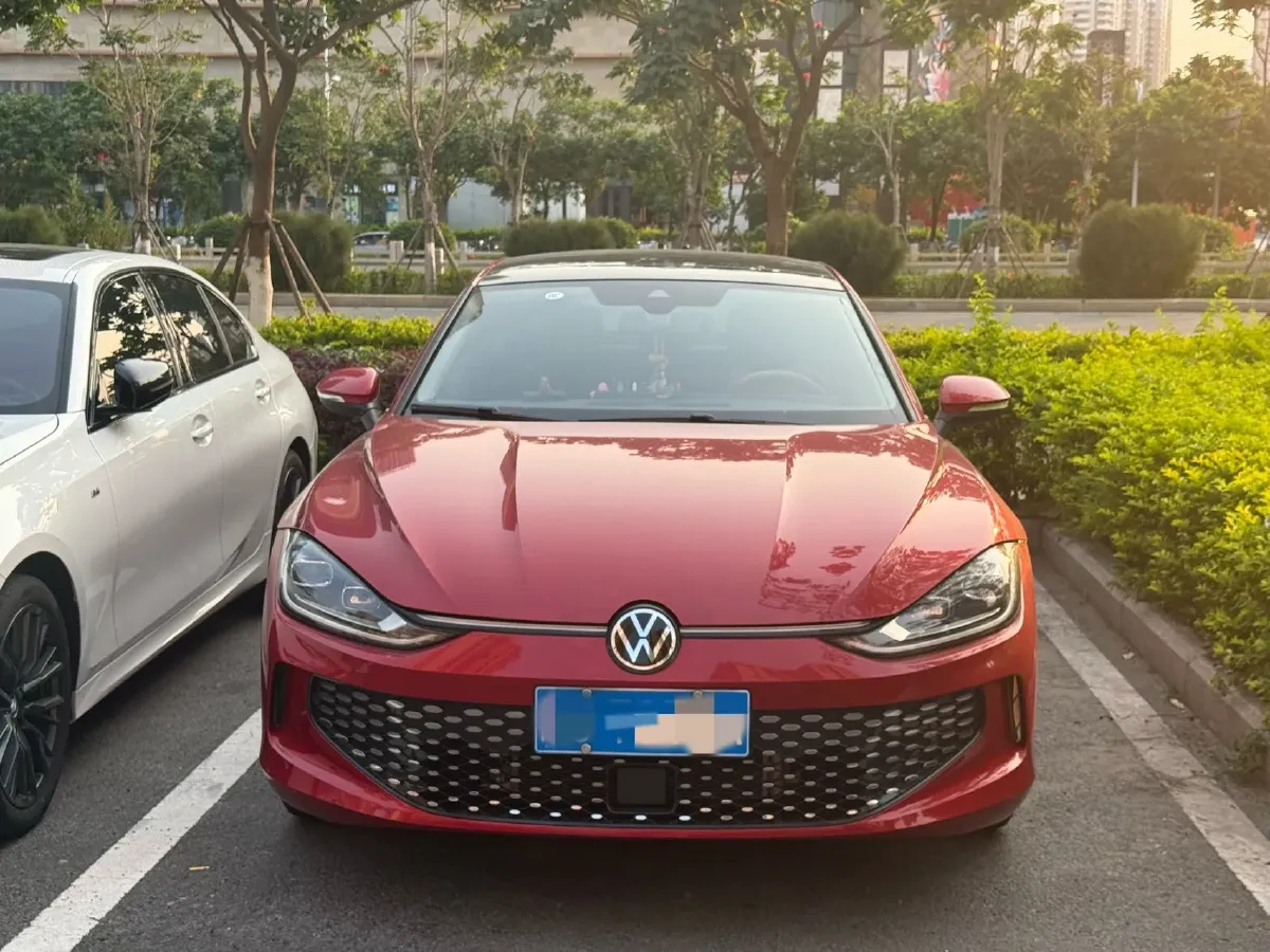 2023 Volkswagen Lamando 1.4T 150HP L4 7DCT,autocango,china used car exporter,china ev exporter,chinese used car exporter,chinese used ev exporter