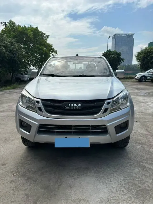 2020 JMC BaoDian 2.5T 140HP L4 5MT,autocango,china used car exporter,china ev exporter,chinese used car exporter,chinese used ev exporter