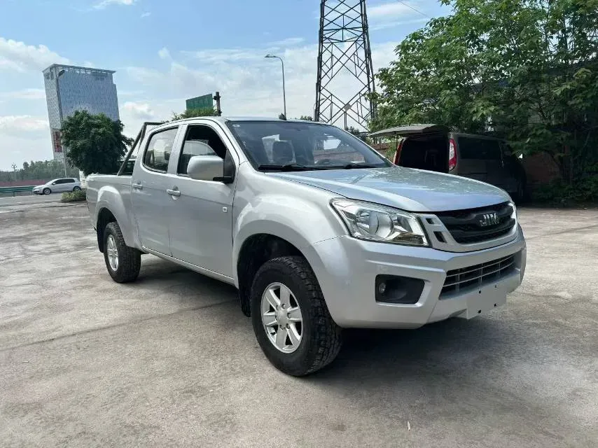 2020 JMC BaoDian 2.5T 140HP L4 5MT,autocango,china used car exporter,china ev exporter,chinese used car exporter,chinese used ev exporter