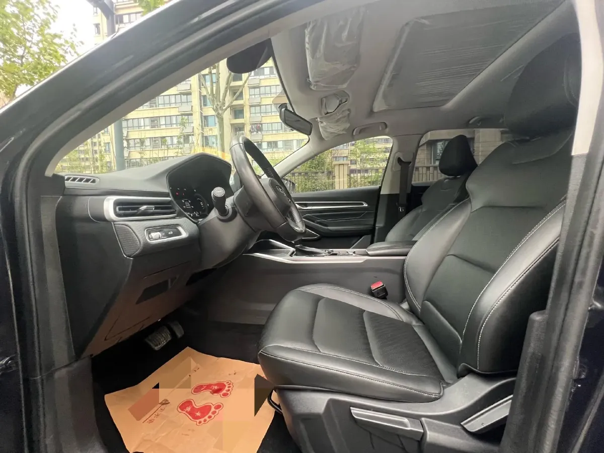 2022 Geely Emgrand 1.5L 114HP L4 CVT,autocango,china used car exporter,china ev exporter,chinese used car exporter,chinese used ev exporter