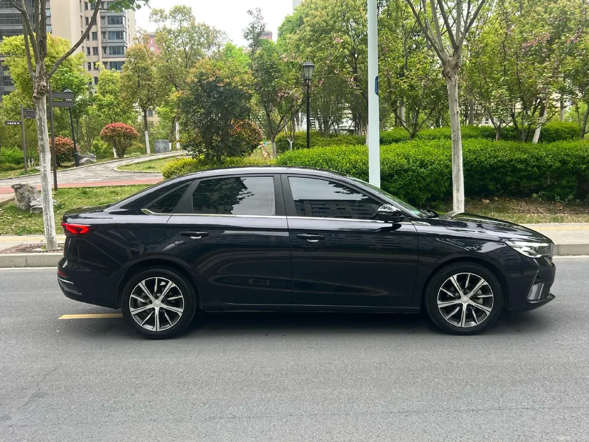 2022 Geely Emgrand 1.5L 114HP L4 CVT,autocango,china used car exporter,china ev exporter,chinese used car exporter,chinese used ev exporter