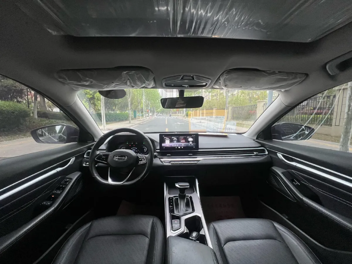 2022 Geely Emgrand 1.5L 114HP L4 CVT,autocango,china used car exporter,china ev exporter,chinese used car exporter,chinese used ev exporter