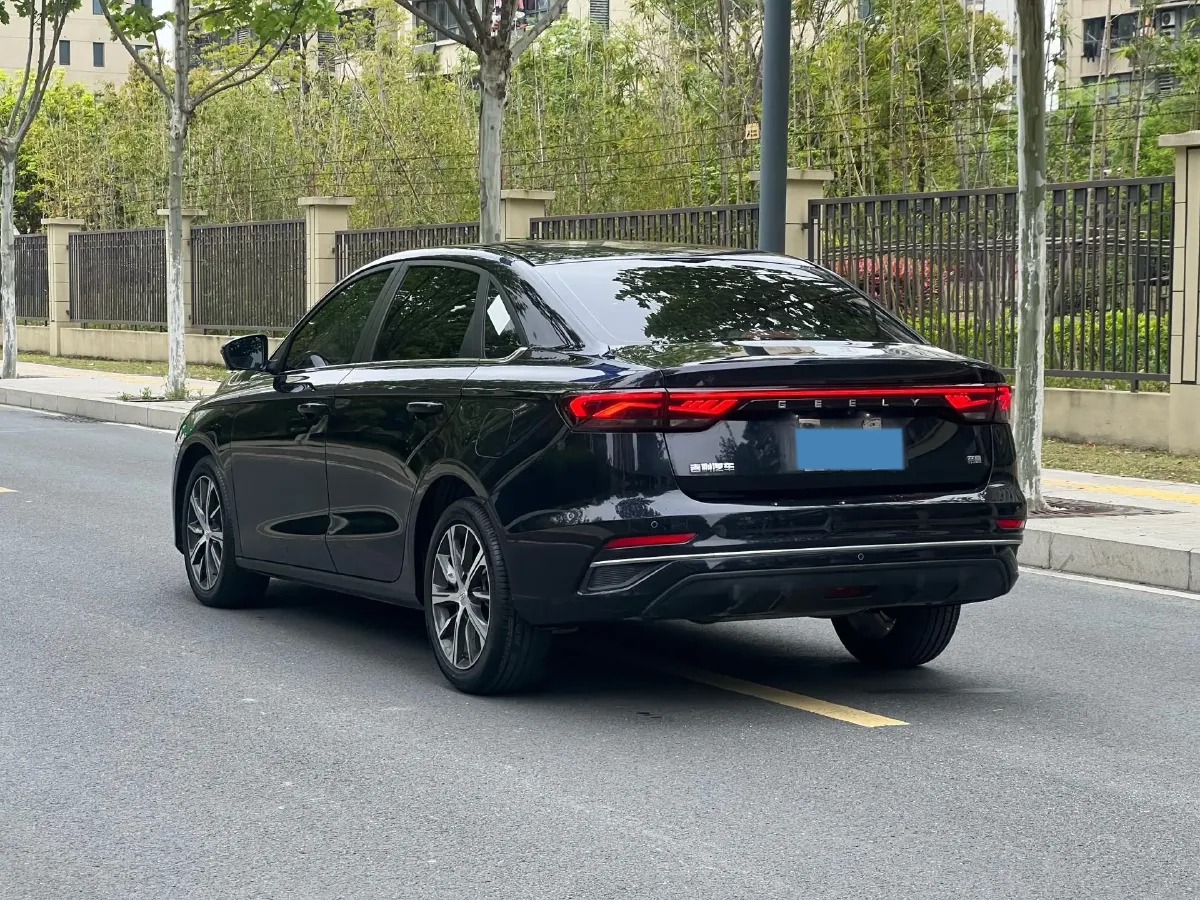 2022 Geely Emgrand 1.5L 114HP L4 CVT,autocango,china used car exporter,china ev exporter,chinese used car exporter,chinese used ev exporter