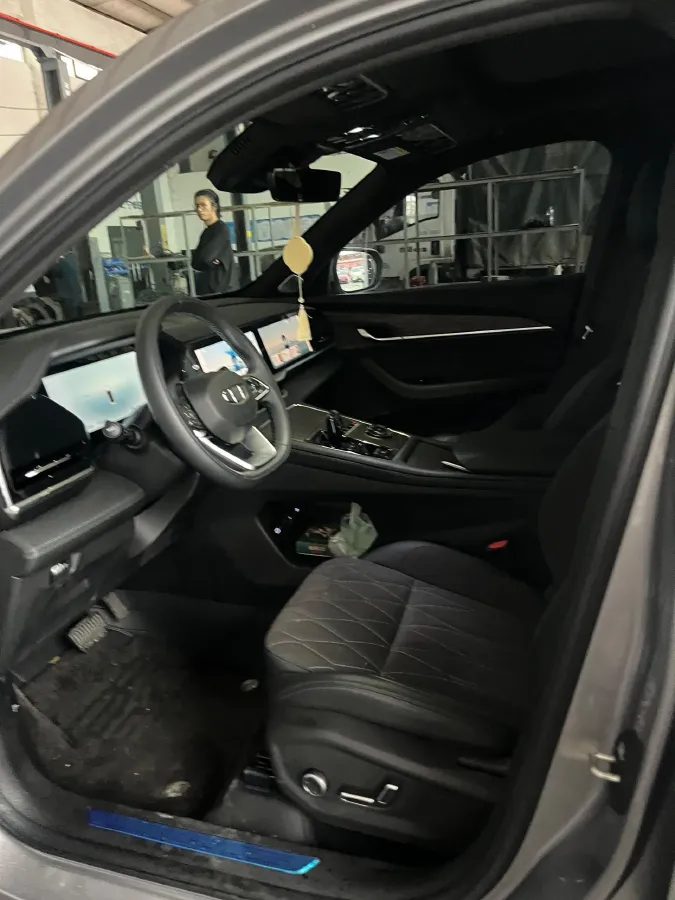 2025 Geely Monjaro 2.0T 238HP L4 8AT,autocango,china used car exporter,china ev exporter,chinese used car exporter,chinese used ev exporter