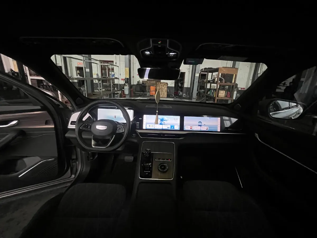 2025 Geely Monjaro 2.0T 238HP L4 8AT,autocango,china used car exporter,china ev exporter,chinese used car exporter,chinese used ev exporter