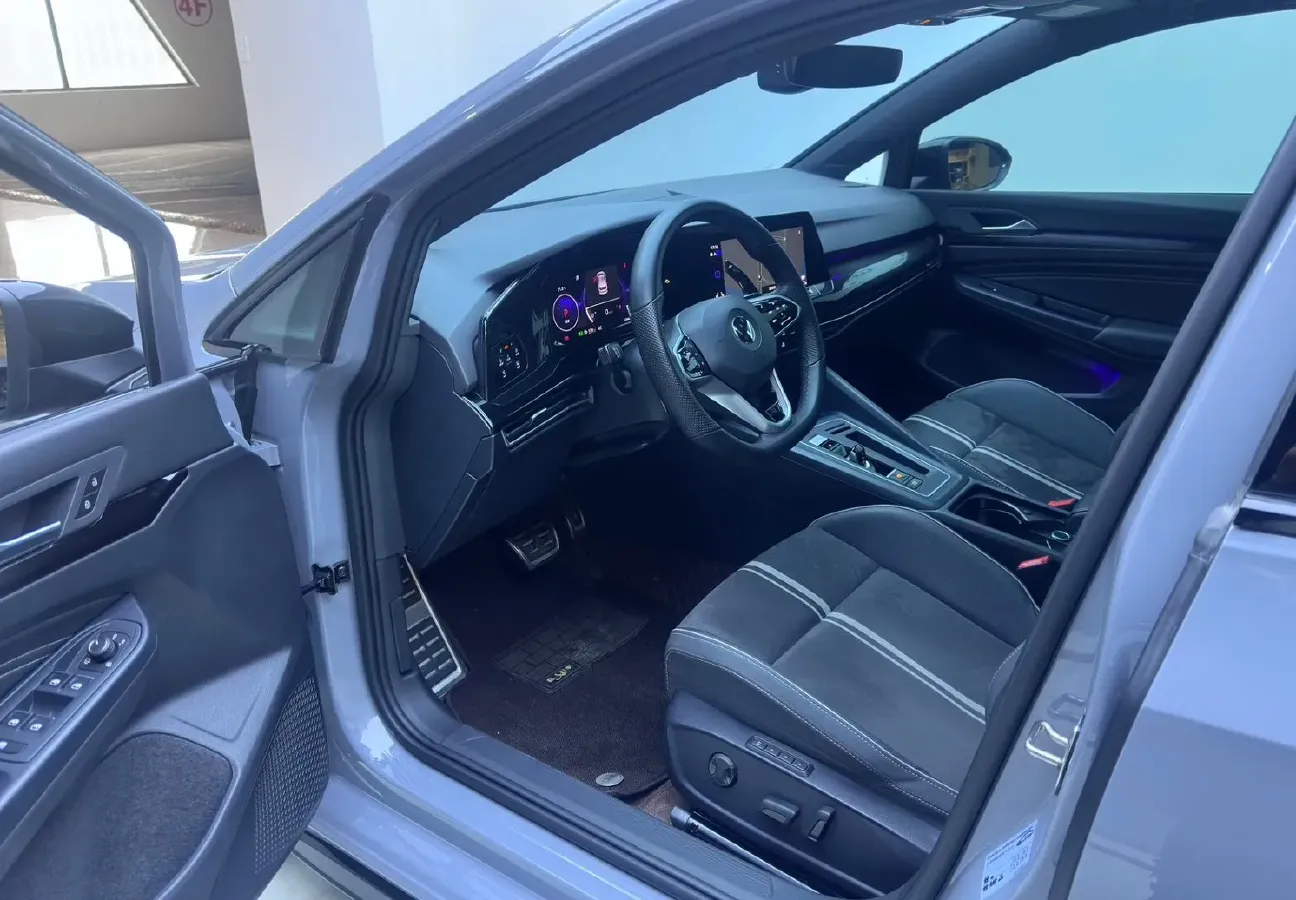 2023 Volkswagen Golf 1.4T 150HP L4 7DCT,autocango,china used car exporter,china ev exporter,chinese used car exporter,chinese used ev exporter