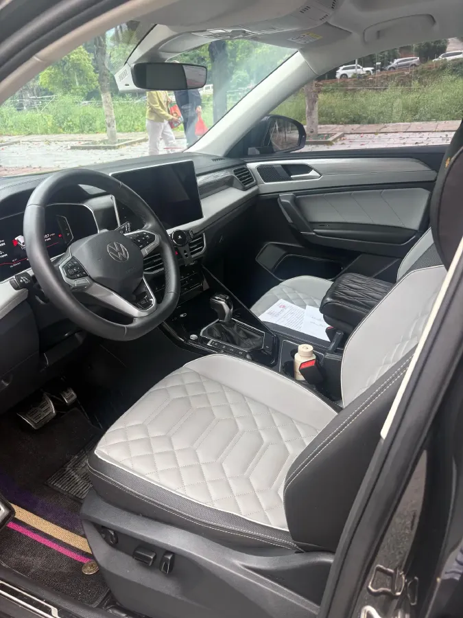 2023 Volkswagen Tayron 2.0T 186HP L4 7DCT,autocango,china used car exporter,china ev exporter,chinese used car exporter,chinese used ev exporter