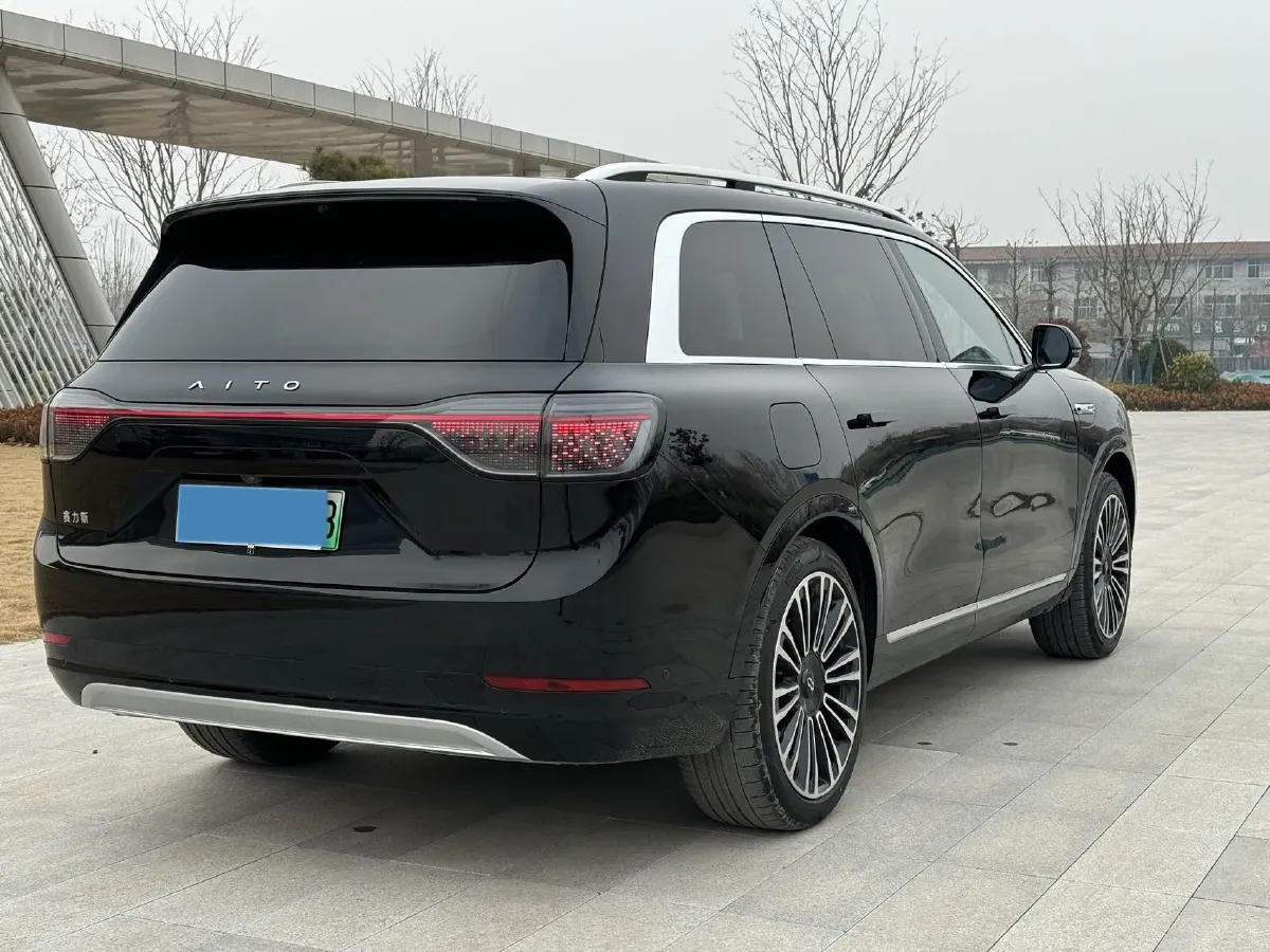 2024 AITO AITO M9 1.5T 152HP L4 REEV 42KWH,autocango,china used car exporter,china ev exporter,chinese used car exporter,chinese used ev exporter