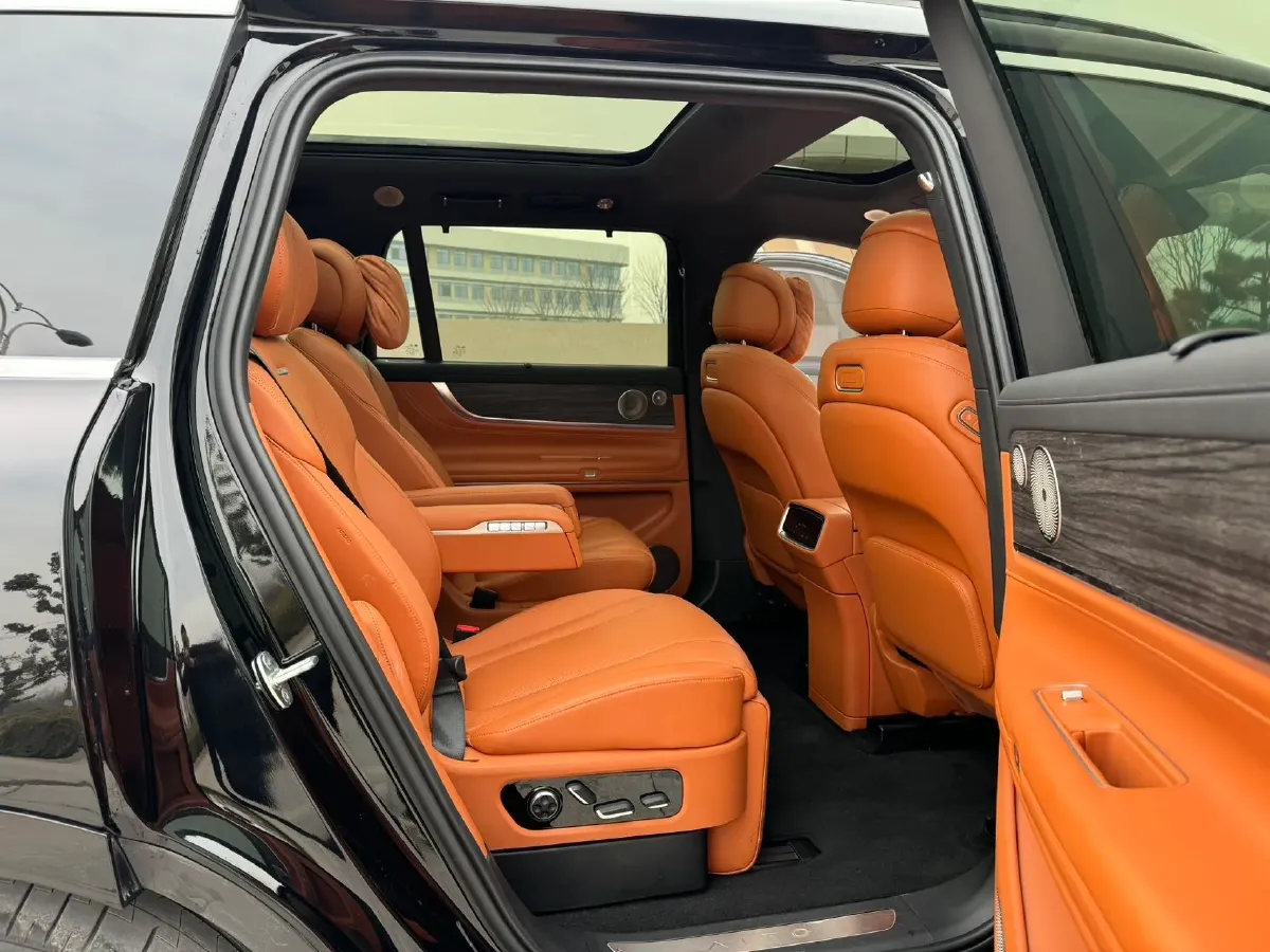 2024 AITO AITO M9 1.5T 152HP L4 REEV 42KWH,autocango,china used car exporter,china ev exporter,chinese used car exporter,chinese used ev exporter