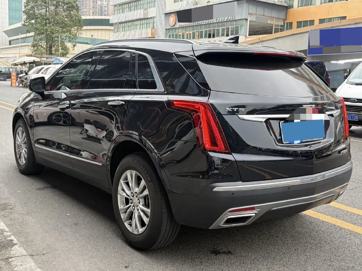 2022 Cadillac XT5 2.0T 237HP L4 9AT,autocango,china used car exporter,china ev exporter,chinese used car exporter,chinese used ev exporter