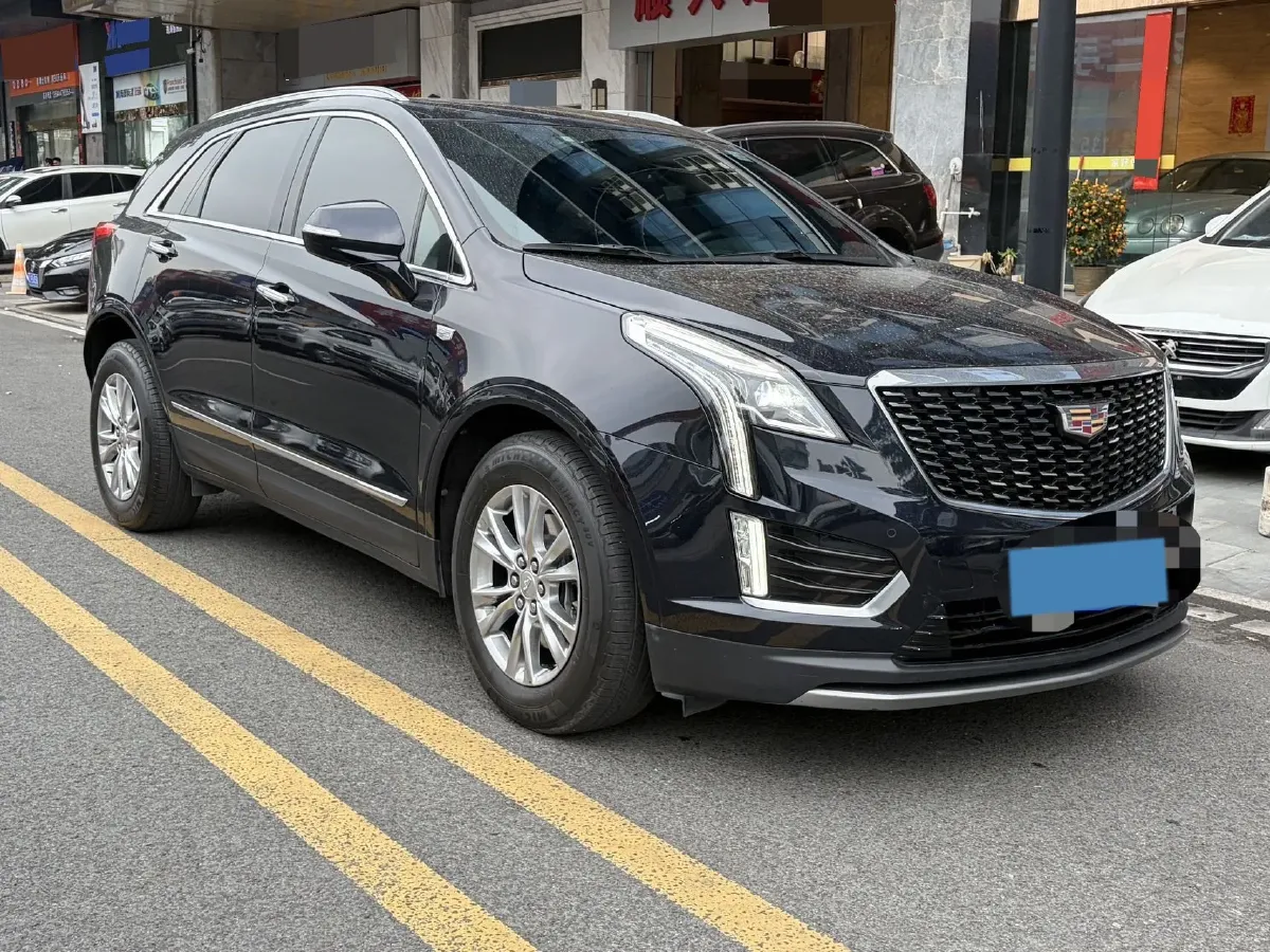 2022 Cadillac XT5 2.0T 237HP L4 9AT,autocango,china used car exporter,china ev exporter,chinese used car exporter,chinese used ev exporter