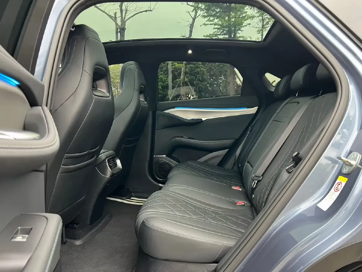 2024 BYD Sea Lion 07 BEV 80.64KWH,autocango,china used car exporter,china ev exporter,chinese used car exporter,chinese used ev exporter