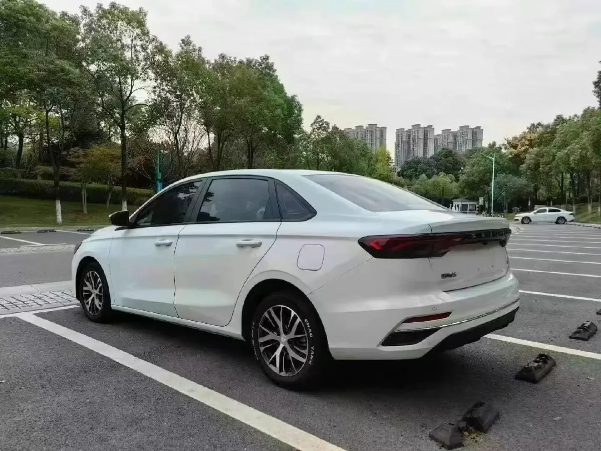 2022 Geely Emgrand 1.5L 114HP L4 CVT,autocango,china used car exporter,china ev exporter,chinese used car exporter,chinese used ev exporter