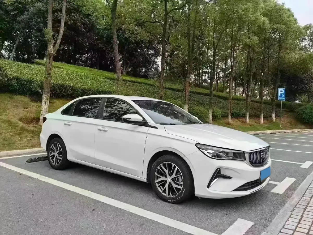 2022 Geely Emgrand 1.5L 114HP L4 CVT,autocango,china used car exporter,china ev exporter,chinese used car exporter,chinese used ev exporter