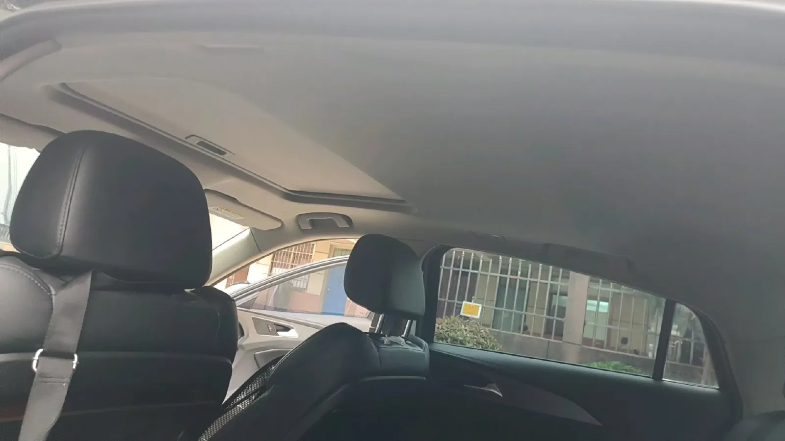 2020 HongQi H5 1.5T 169HP L4 7DCT,autocango,china used car exporter,china ev exporter,chinese used car exporter,chinese used ev exporter