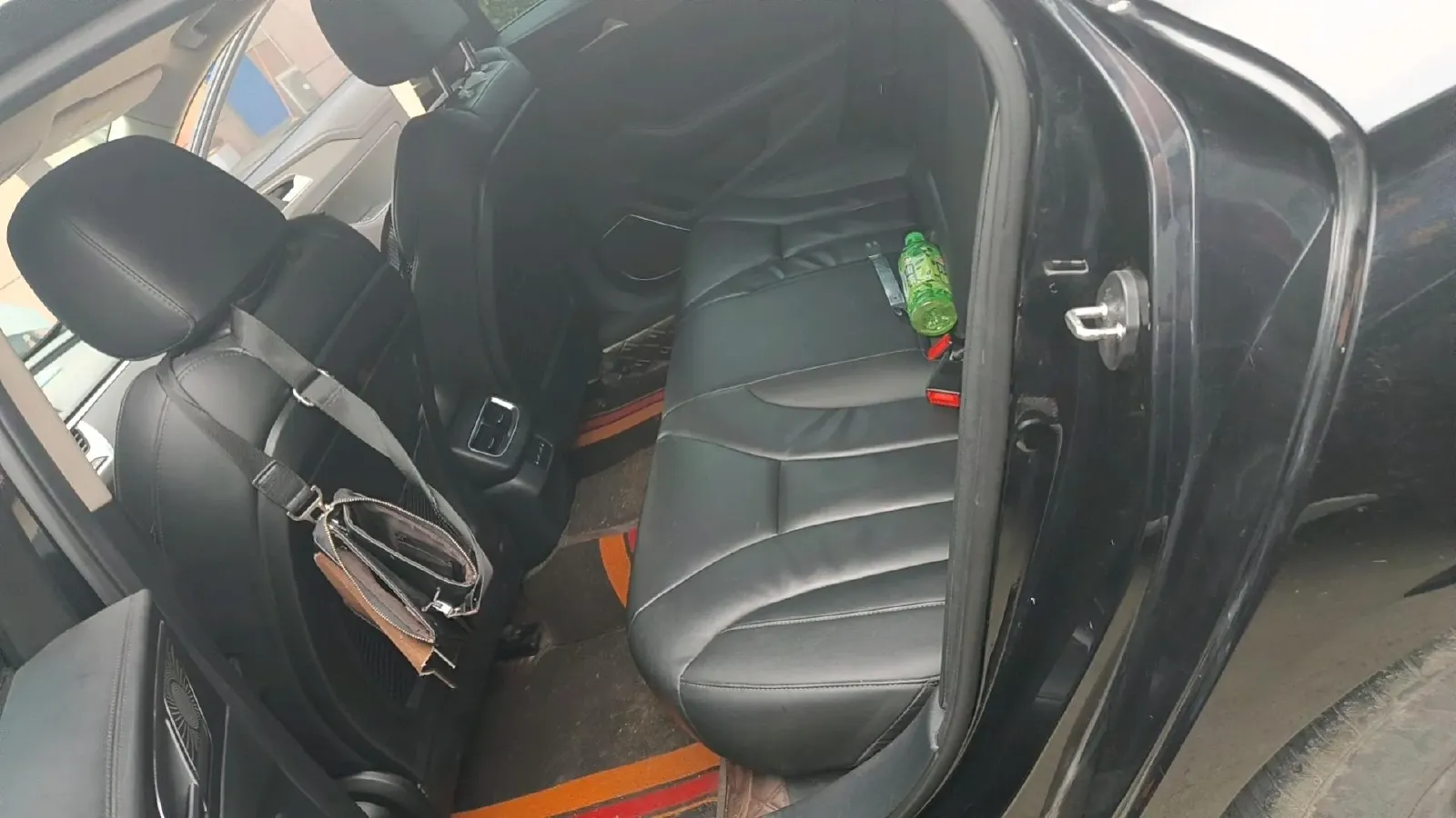 2020 HongQi H5 1.5T 169HP L4 7DCT,autocango,china used car exporter,china ev exporter,chinese used car exporter,chinese used ev exporter