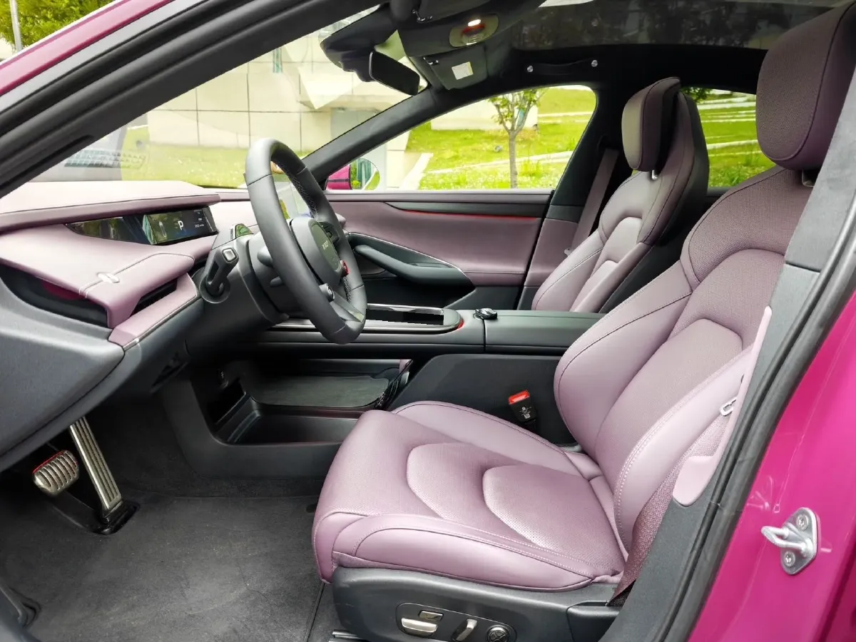 2024 MI SU7 BEV 101KWH,autocango,china used car exporter,china ev exporter,chinese used car exporter,chinese used ev exporter