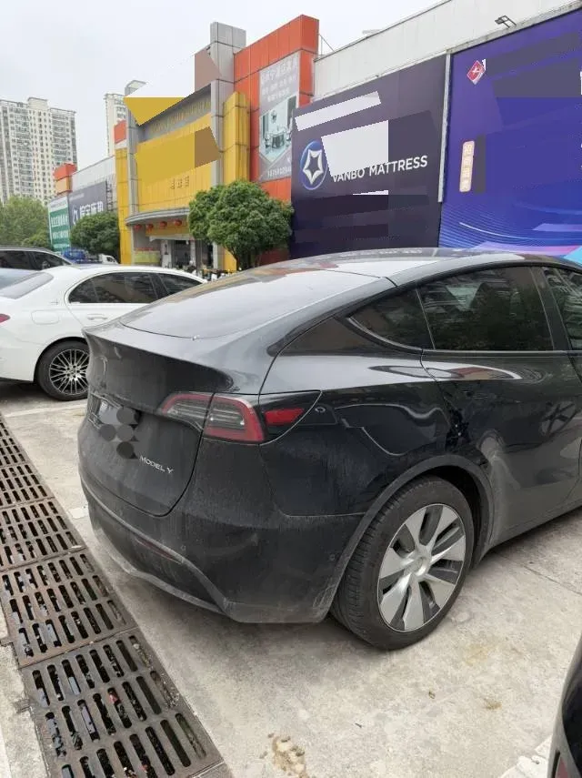 2022 Tesla Model Y BEV 60KWH,autocango,china used car exporter,china ev exporter,chinese used car exporter,chinese used ev exporter