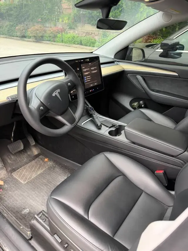 2022 Tesla Model Y BEV 60KWH,autocango,china used car exporter,china ev exporter,chinese used car exporter,chinese used ev exporter