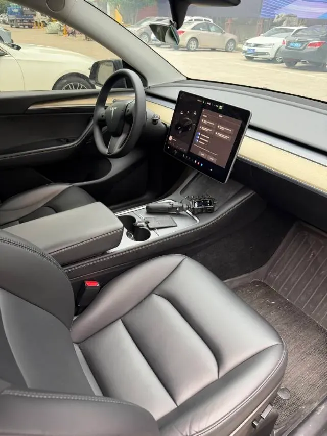 2022 Tesla Model Y BEV 60KWH,autocango,china used car exporter,china ev exporter,chinese used car exporter,chinese used ev exporter