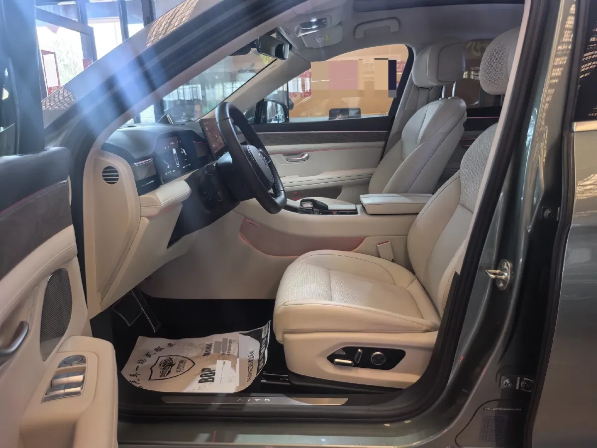 2022 AITO AITO M5 Range Extended 125HP REEV 40KWH,autocango,china used car exporter,china ev exporter,chinese used car exporter,chinese used ev exporter