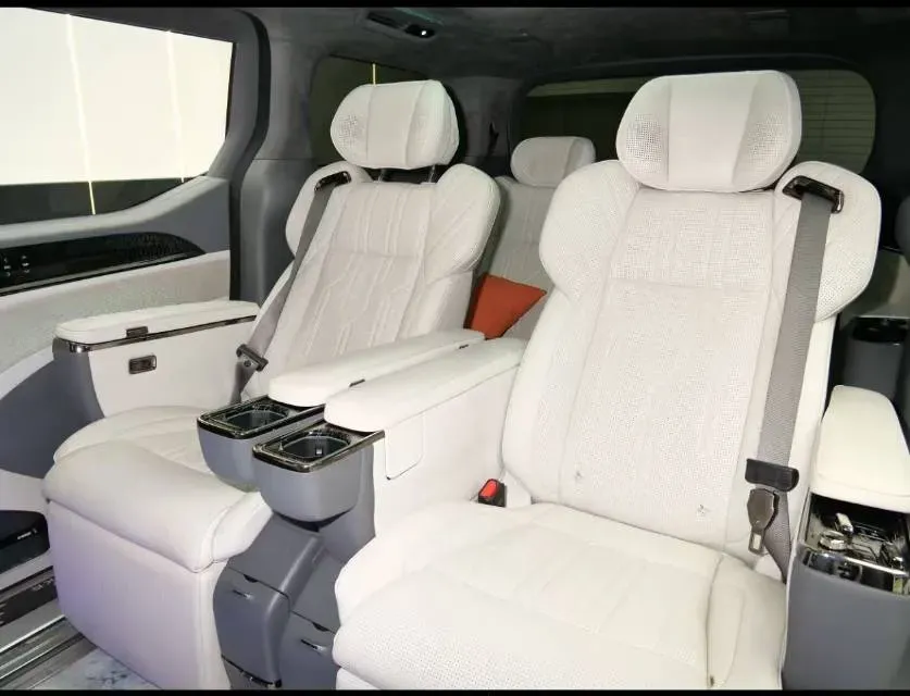 2022 Zeekr 009 BEV 116KWH,autocango,china used car exporter,china ev exporter,chinese used car exporter,chinese used ev exporter