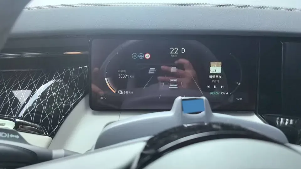 2022 Zeekr 009 BEV 116KWH,autocango,china used car exporter,china ev exporter,chinese used car exporter,chinese used ev exporter