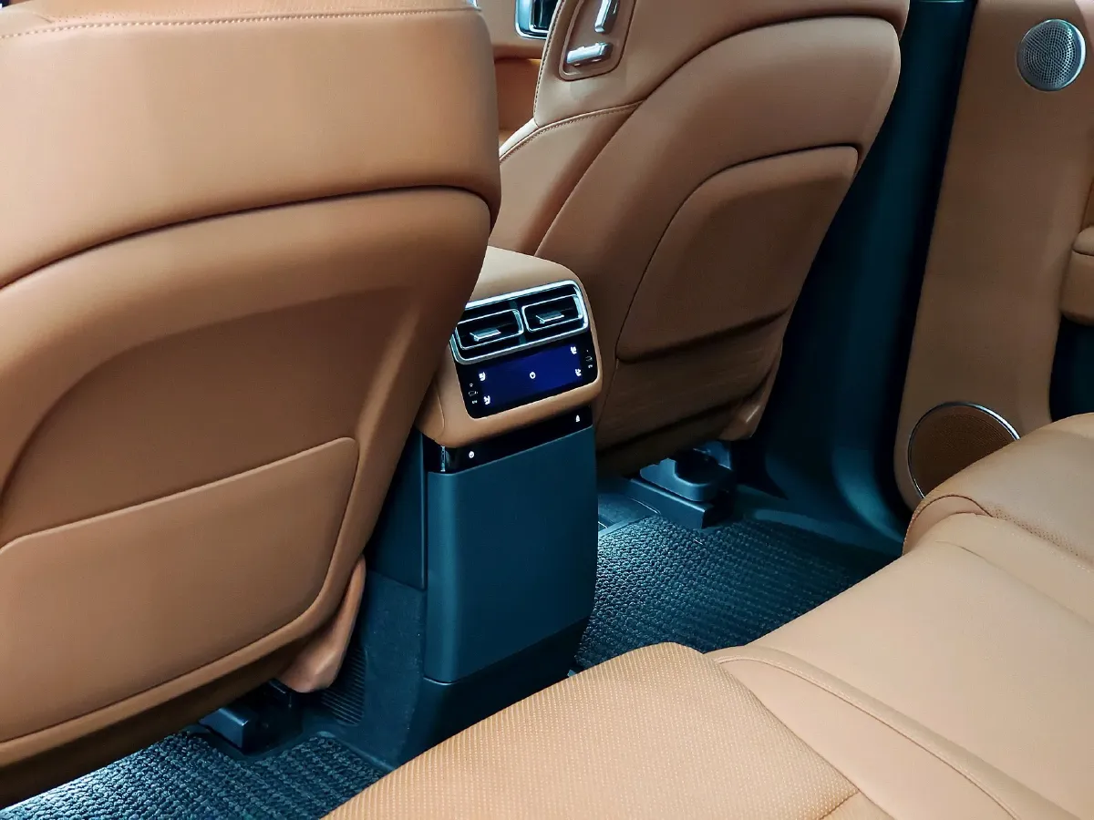 2025 Li L7 Range Extended 154HP REEV,autocango,china used car exporter,china ev exporter,chinese used car exporter,chinese used ev exporter