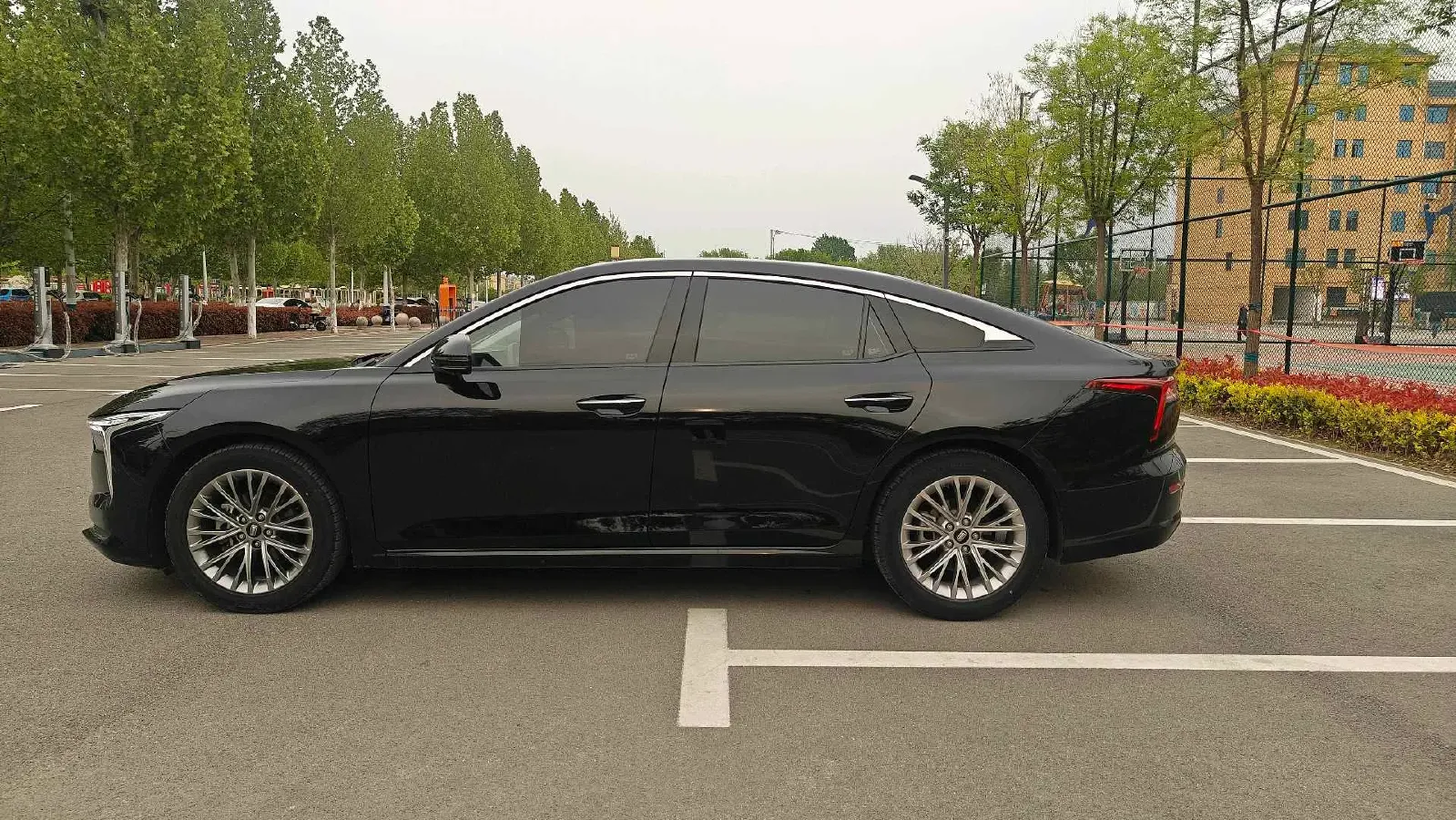 2023 Bestune B70 1.5T 169HP L4 7DCT,autocango,china used car exporter,china ev exporter,chinese used car exporter,chinese used ev exporter