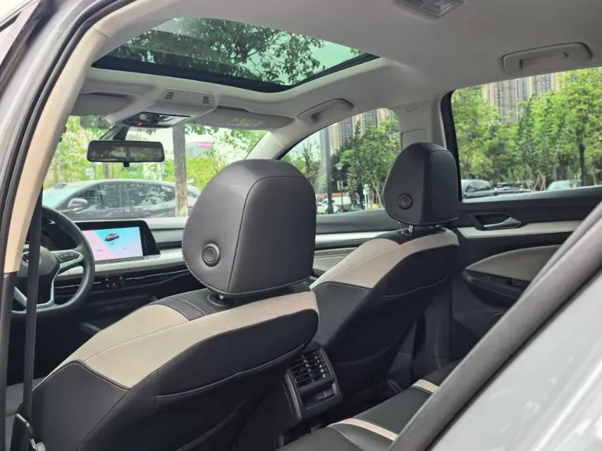 2021 Volkswagen Golf 1.4T 150HP L4 7DCT,autocango,china used car exporter,china ev exporter,chinese used car exporter,chinese used ev exporter